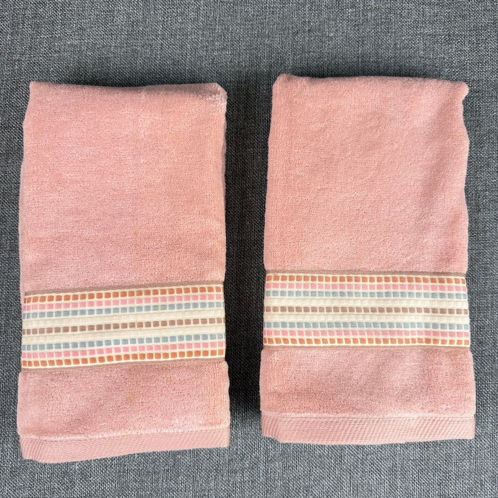 Ames Vintage Hand Towels Set of 2 Pink Geometric Border Cotton Blend